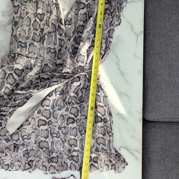 Allsaints Priya Snake Print Ruffle Pring Wrap Mini Dress Sleeveless Beige Large - Picture 11 of 11